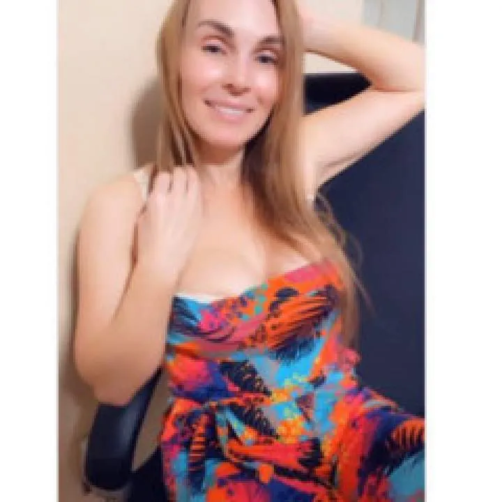 Juli Photo On Jungo Live