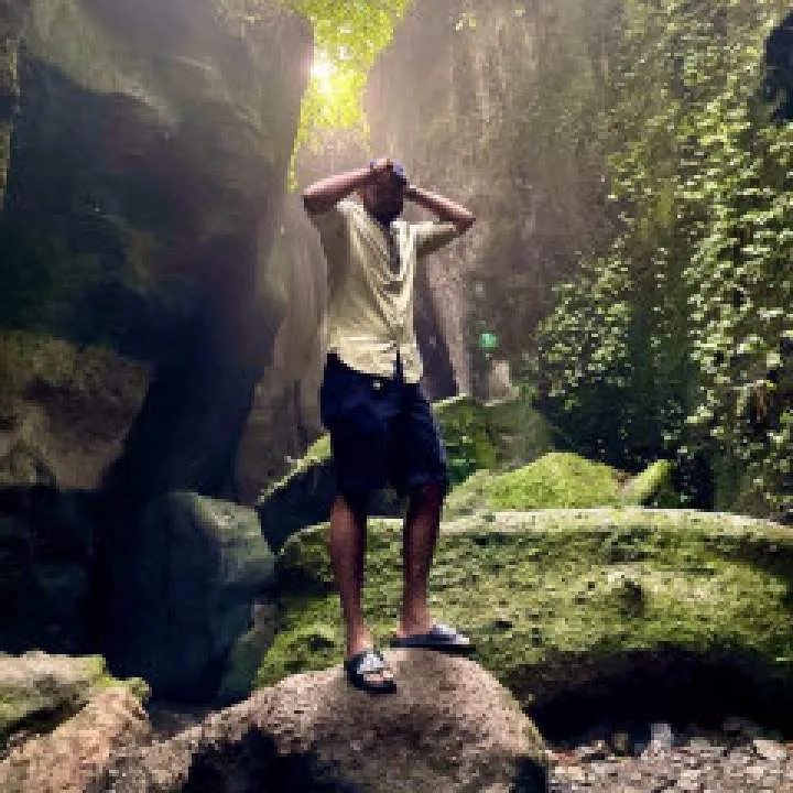 Kosala Dandeniya Photo On Jungo Live