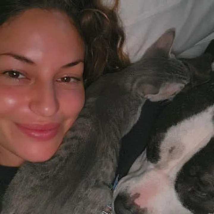 Mistress........ Photo On Jungo Live