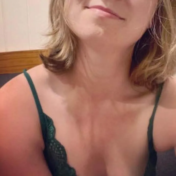 Sunflowerbean Photo On Jungo Live