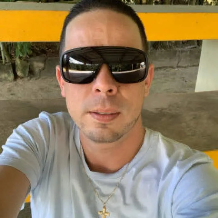 Carlitos Photo On Jungo Live