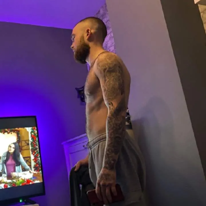 Char Photo On Jungo Live