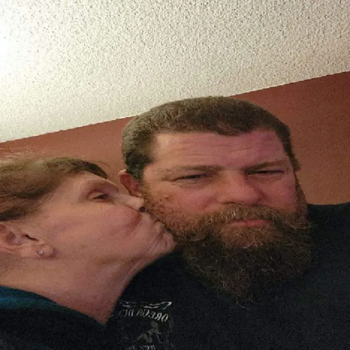 Justinandcindy Photo On Jungo Live