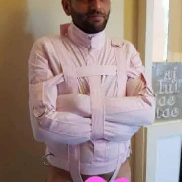 Sissy Steve Photo On Jungo Live