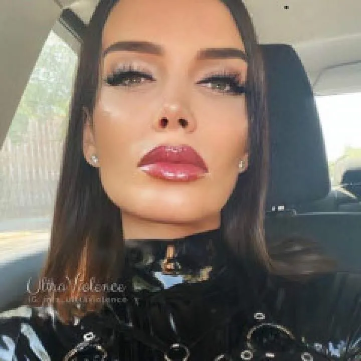 Mrs Ultra Violence Photo On Jungo Live