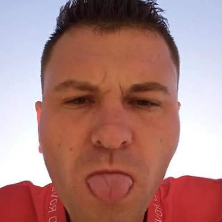 Marius Photo On Jungo Live