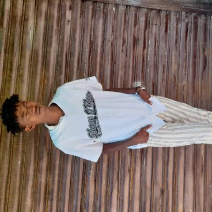 Gugugu Photo On Jungo Live