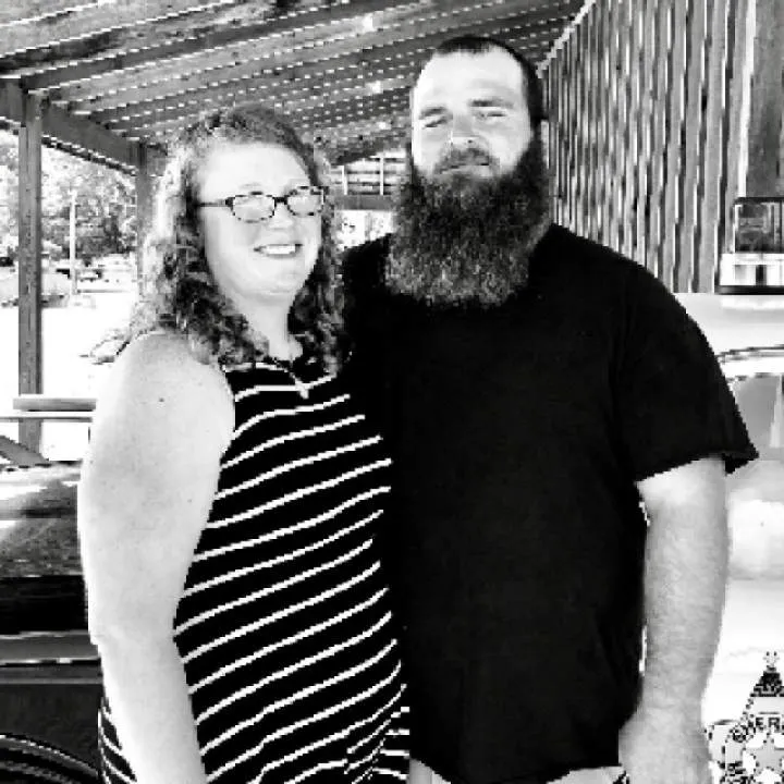 B&d Photo On Jungo Live