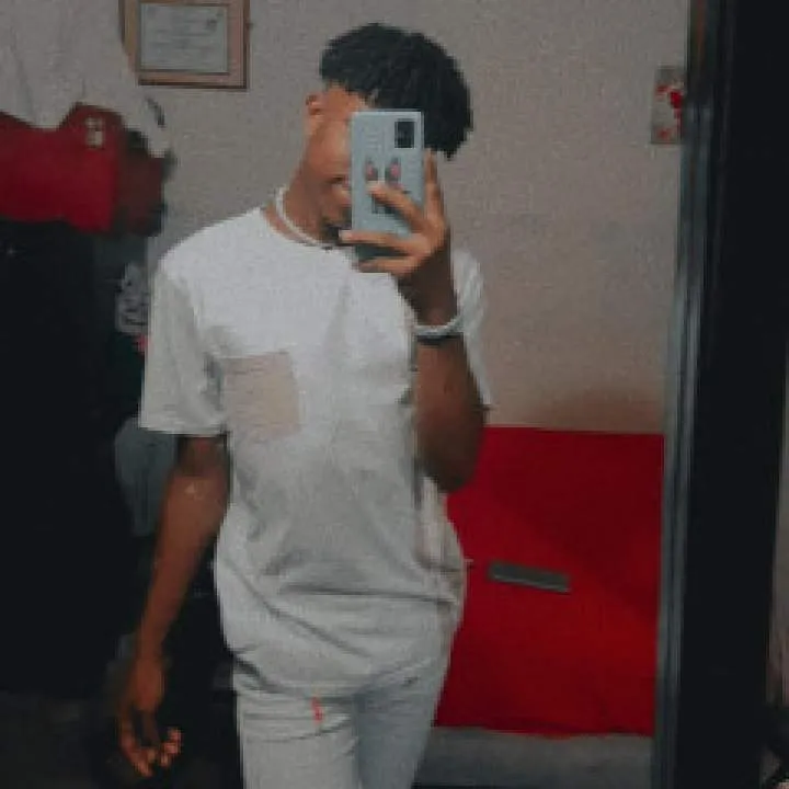 Yeifer Photo On Jungo Live