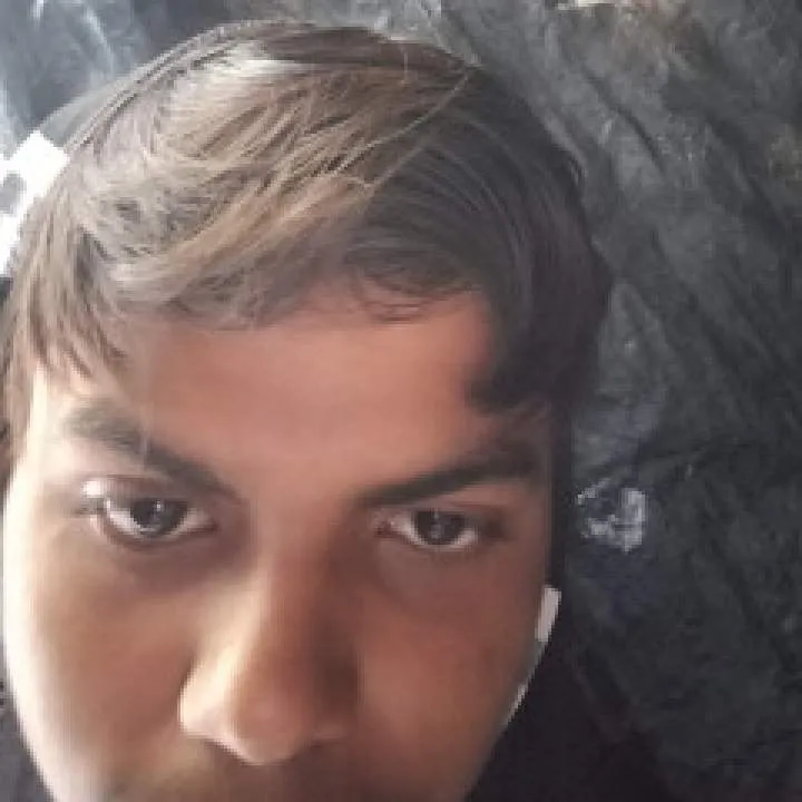 Yogesh Photo On Jungo Live