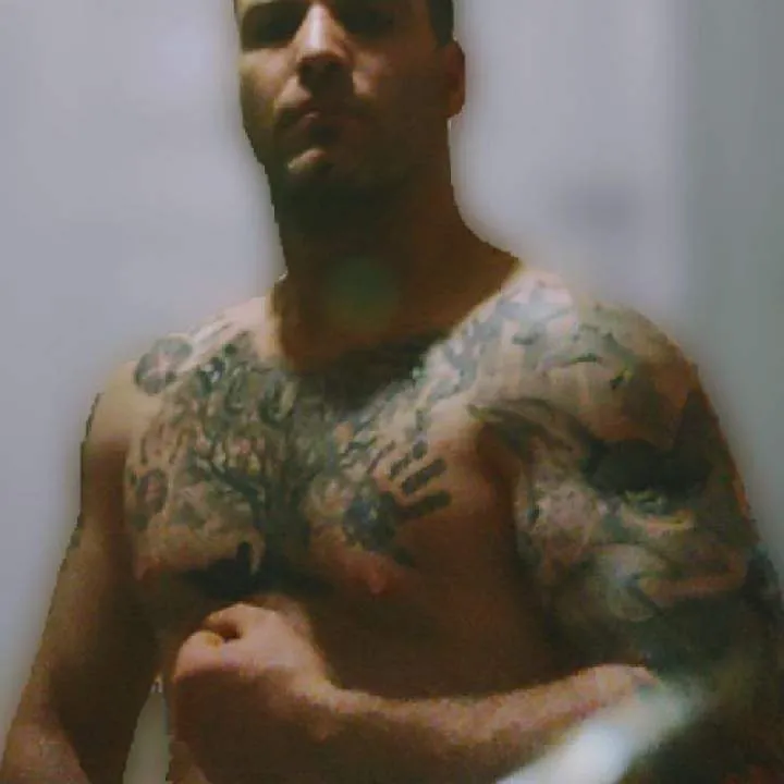 Thick Photo On Jungo Live