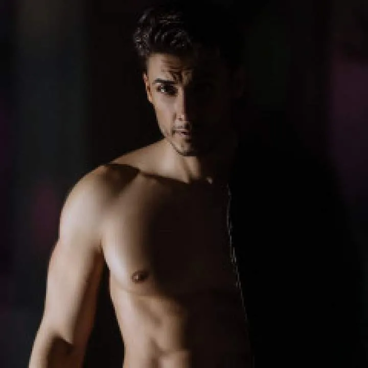 Aadvi Photo On Jungo Live