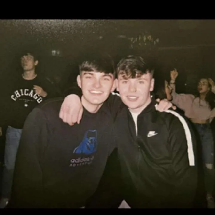 Warric Photo On Jungo Live