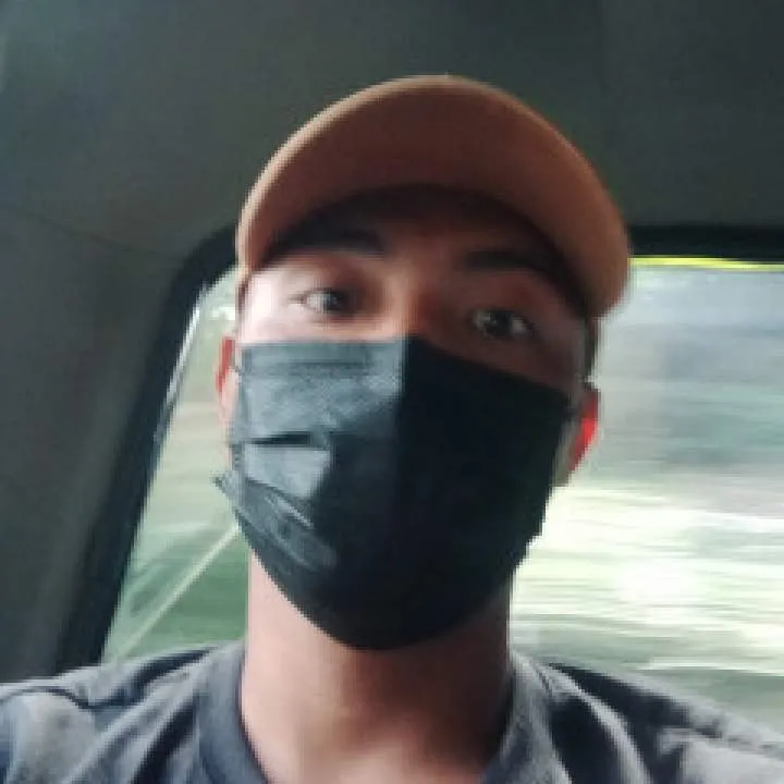 Lukas Photo On Jungo Live