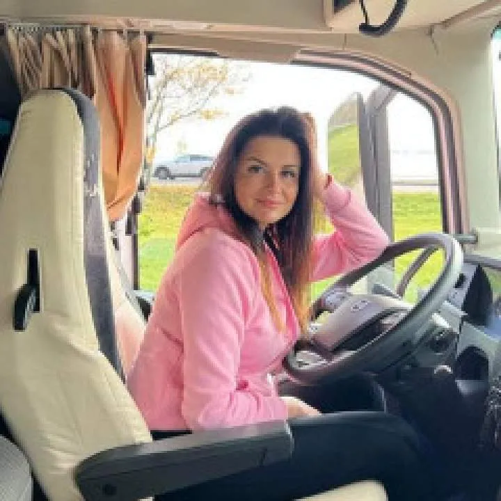 Naeem Khan Photo On Jungo Live