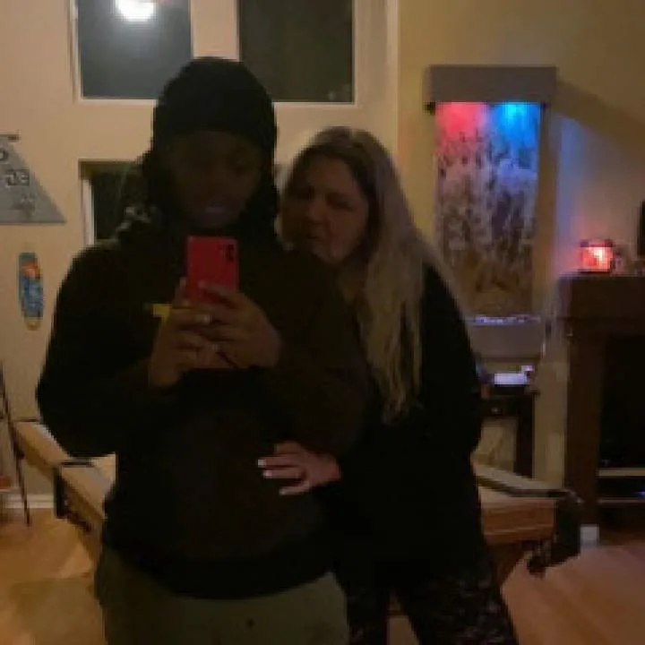 Gijaneandjoe Photo On Jungo Live