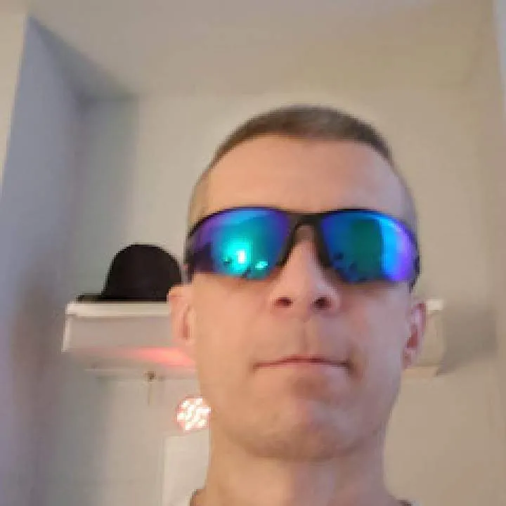 Alex Photo On Jungo Live