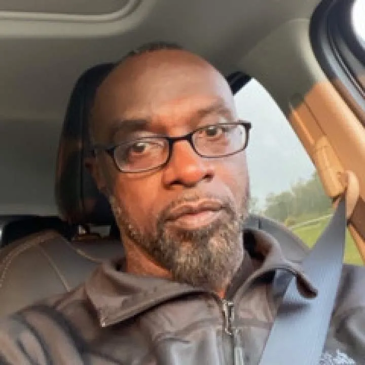 Rob Photo On Jungo Live