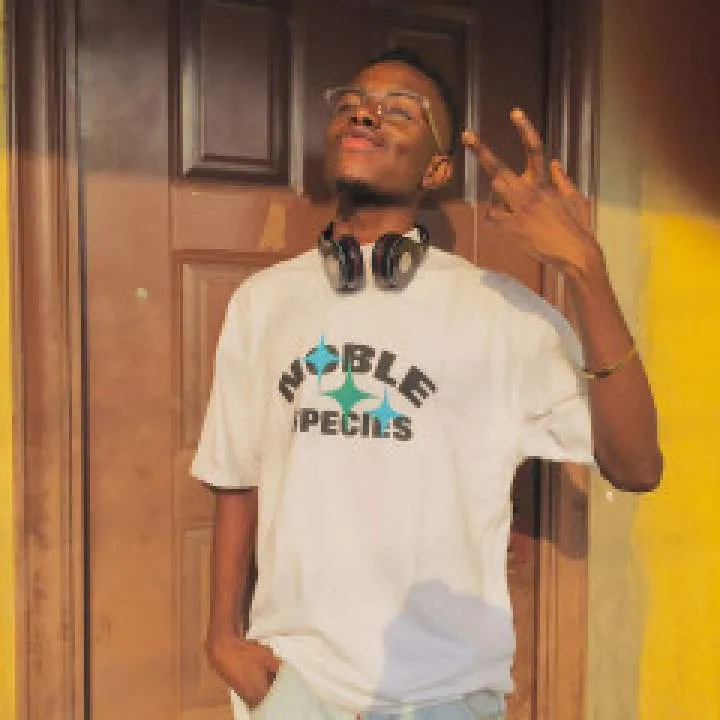 Elegant Photo On Jungo Live