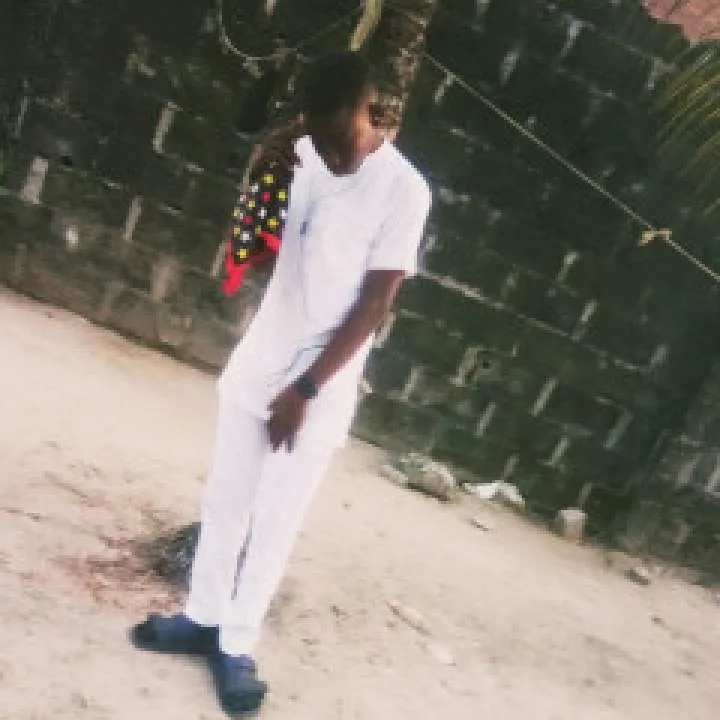 Kelly Photo On Jungo Live