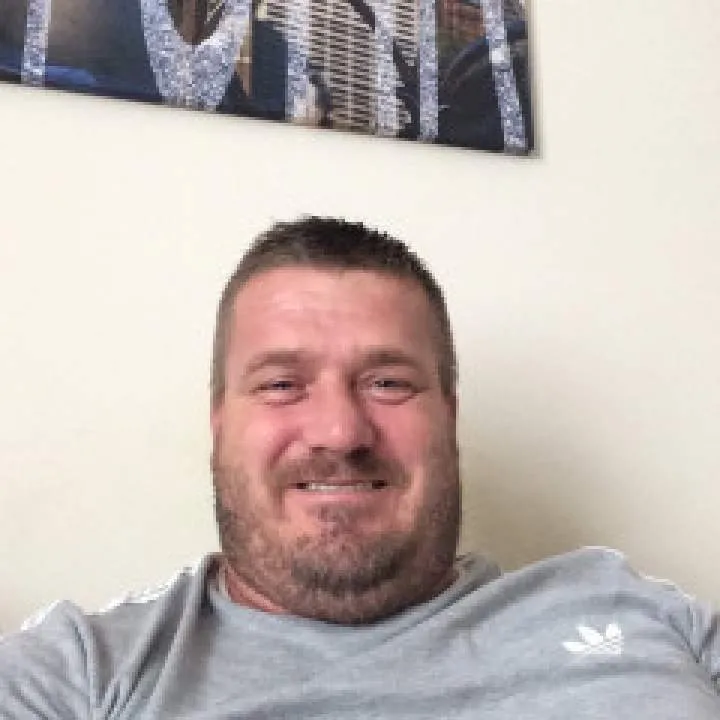 Lee Campbell Photo On Jungo Live