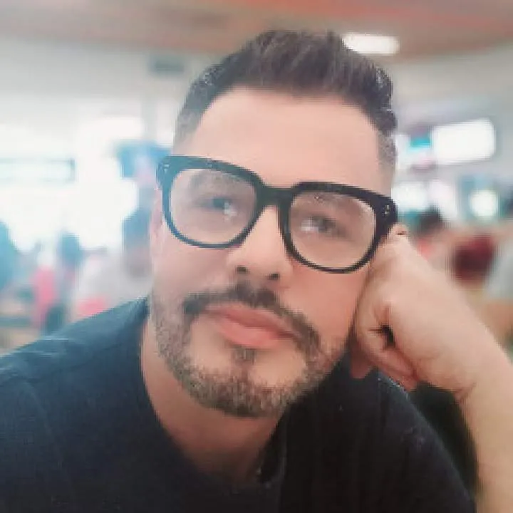 Versatil Photo On Jungo Live