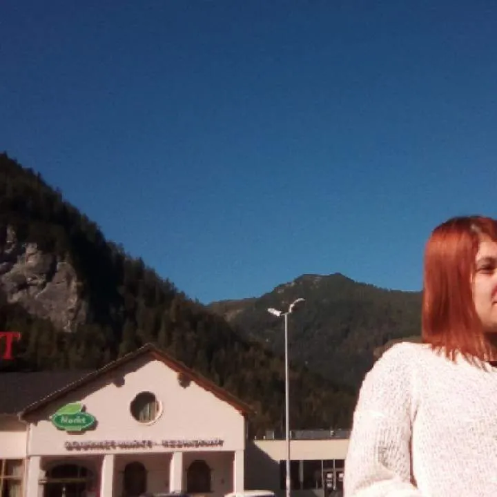 Exandsy Photo On Jungo Live