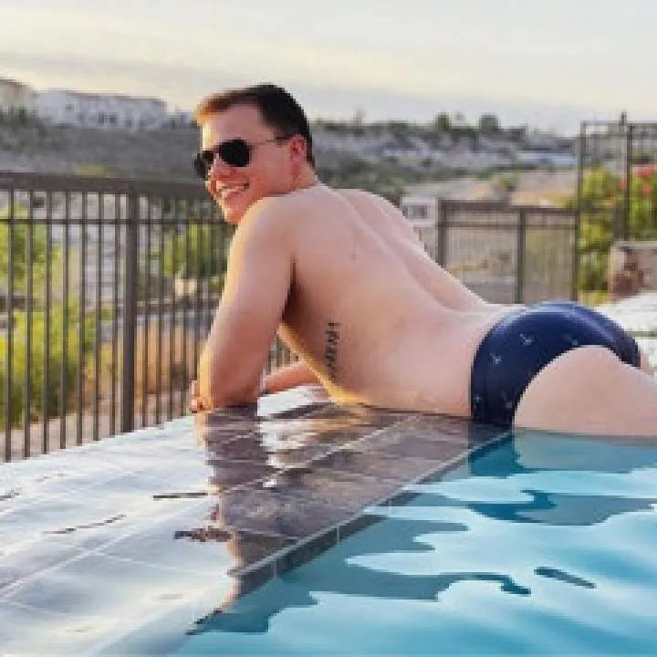 Sexy Gay Photo On Jungo Live