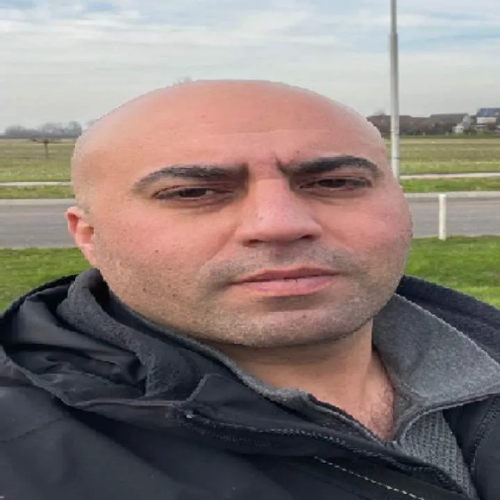 Mike Photo On Jungo Live