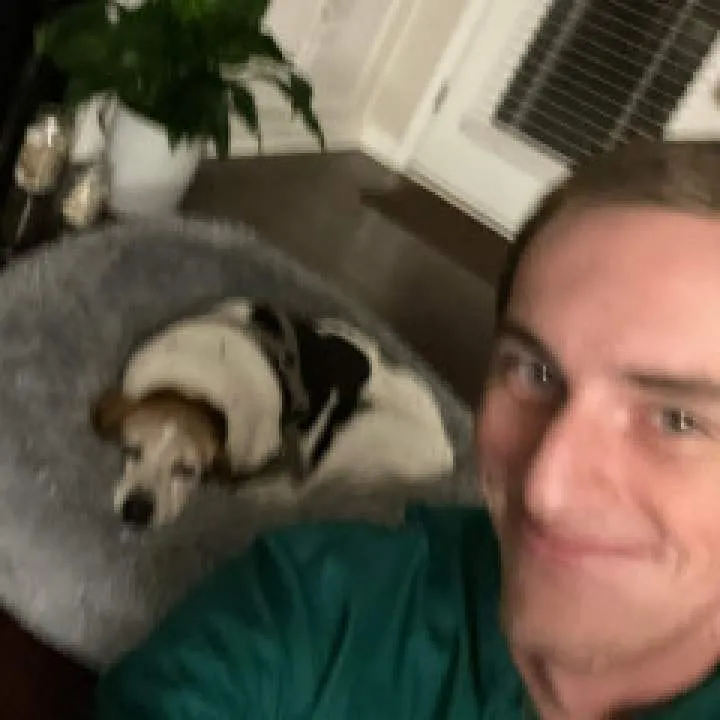 Wes Photo On Jungo Live