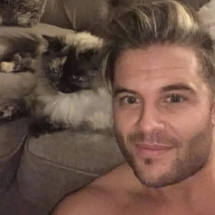 Dan Photo On Jungo Live