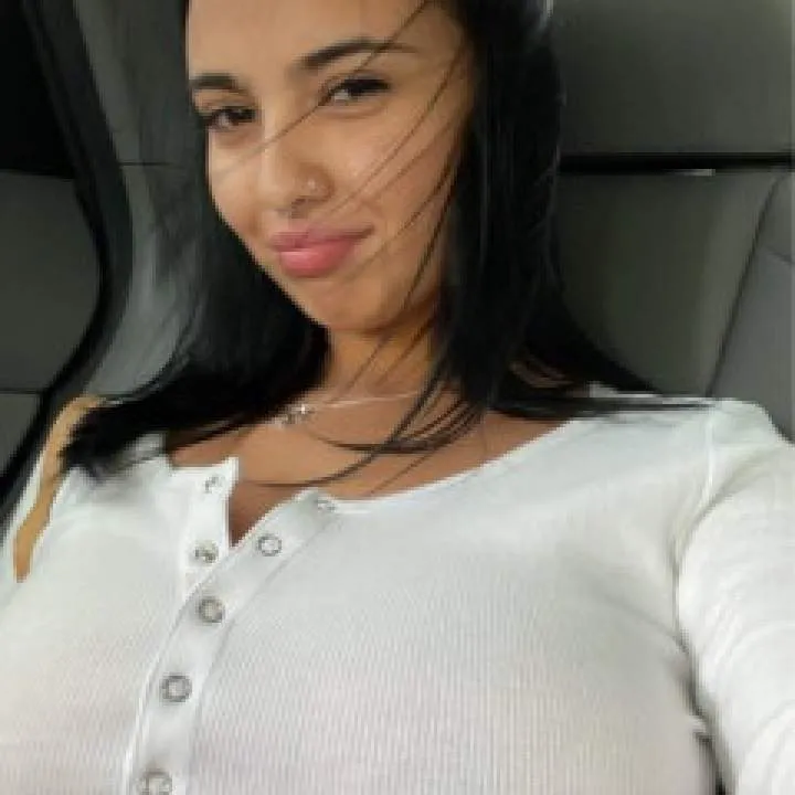 Mila Photo On Jungo Live