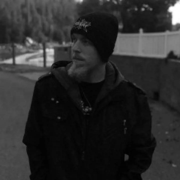 Logi Photo On Jungo Live