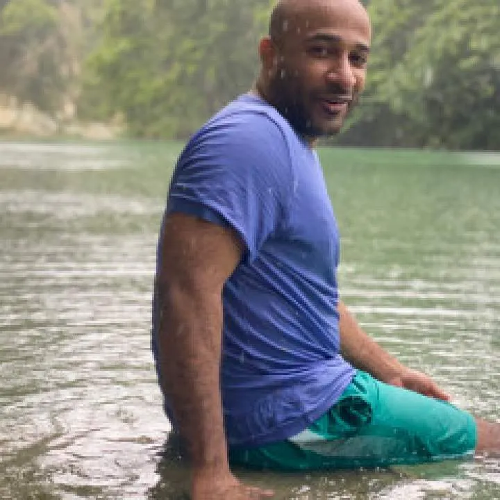 Mano Photo On Jungo Live