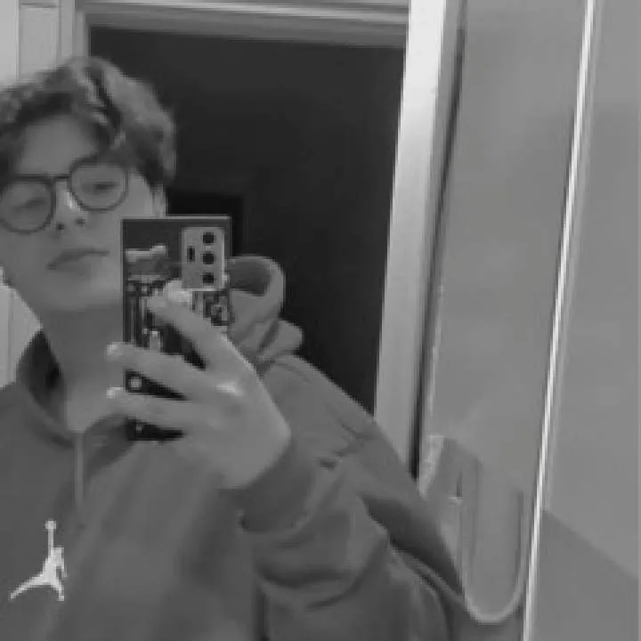 Cagri Photo On Jungo Live