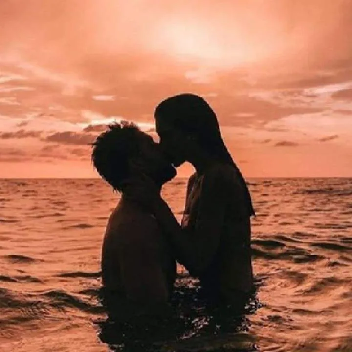 Sexy Hunk Photo On Jungo Live