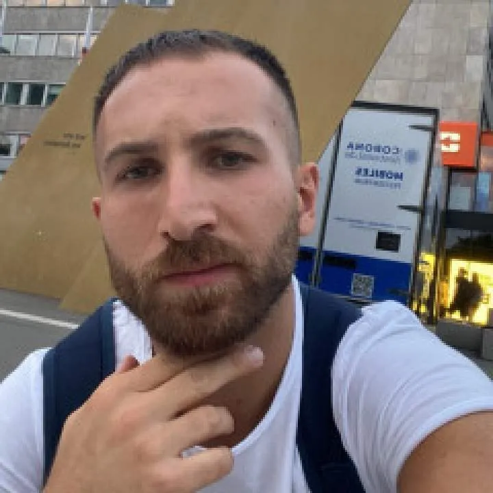 Cohen Photo On Jungo Live