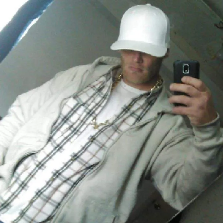 Taylored4u Photo On Jungo Live