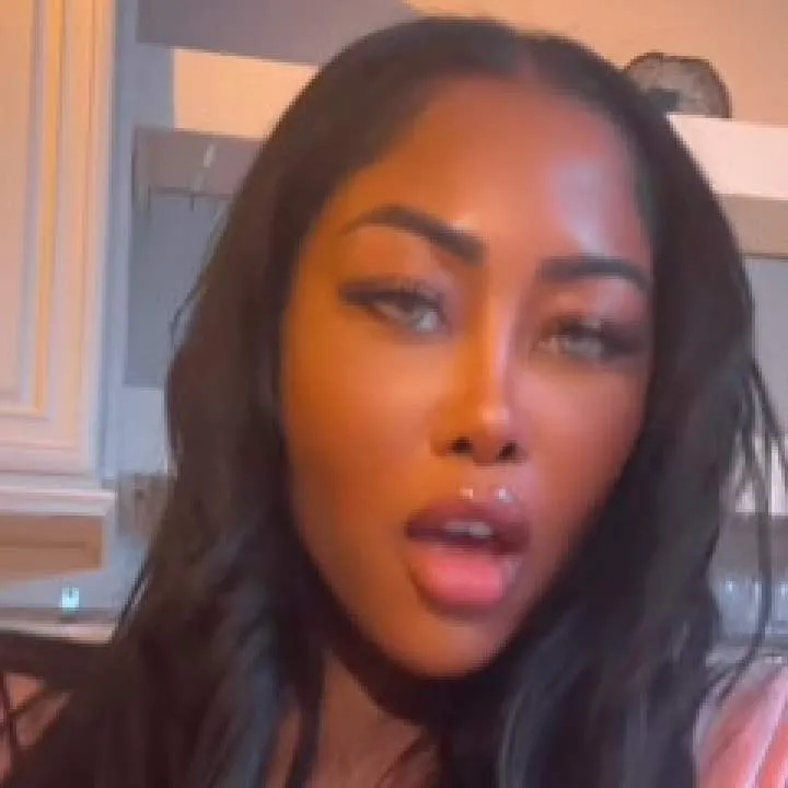 Hellenjones........ Photo On Jungo Live