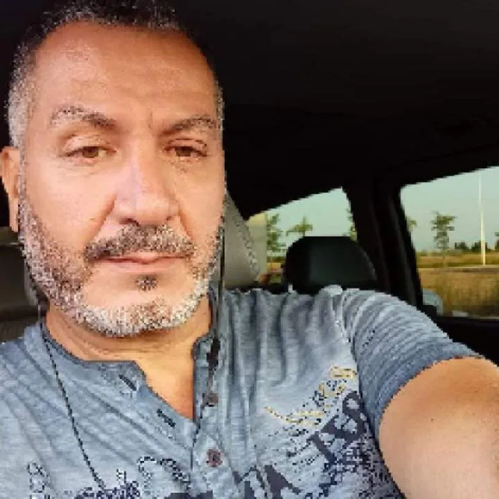 Hotbi-brussel Photo On Jungo Live