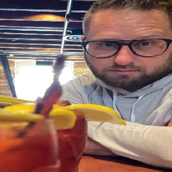 Vonkessler Photo On Jungo Live