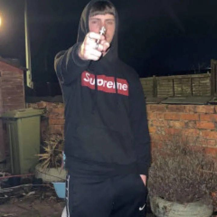 Bobbie Photo On Jungo Live