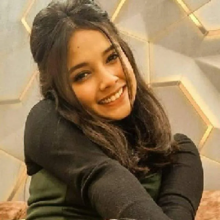 Women Seeking Men - **** In Airport Delhi ☎ .... High Profile Indian Photo On Jungo Live