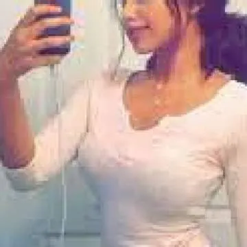 **** In Saket Delhi 乂....乂-**** Services Photo On Jungo Live