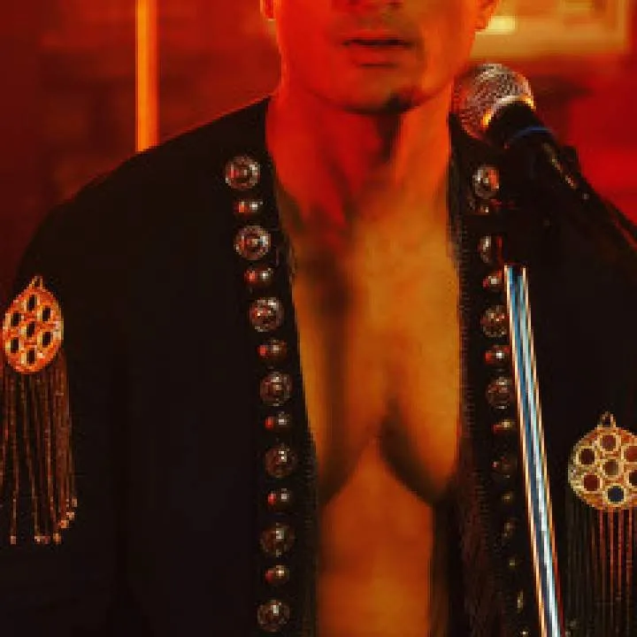 Vicky Photo On Jungo Live