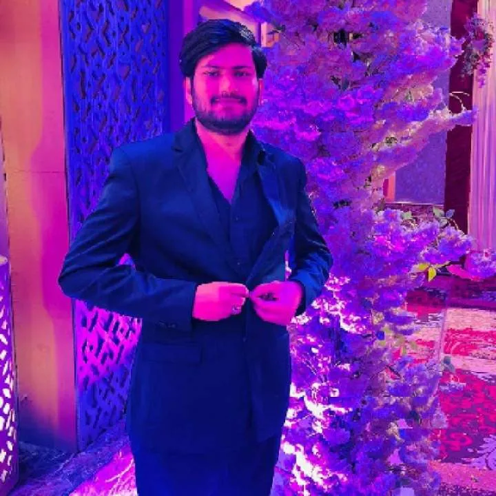 Akshay Photo On Jungo Live