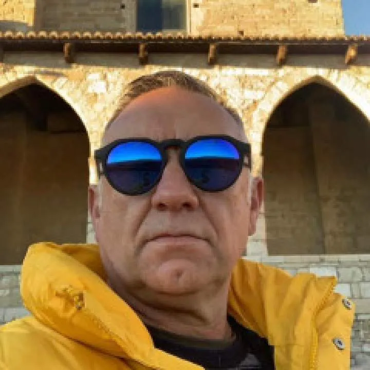 Alexstorey Photo On Jungo Live