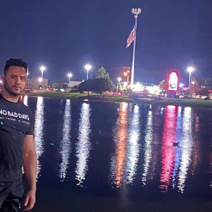 Eduardo Photo On Jungo Live