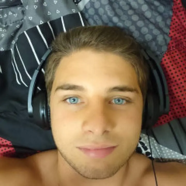 Ruru Photo On Jungo Live