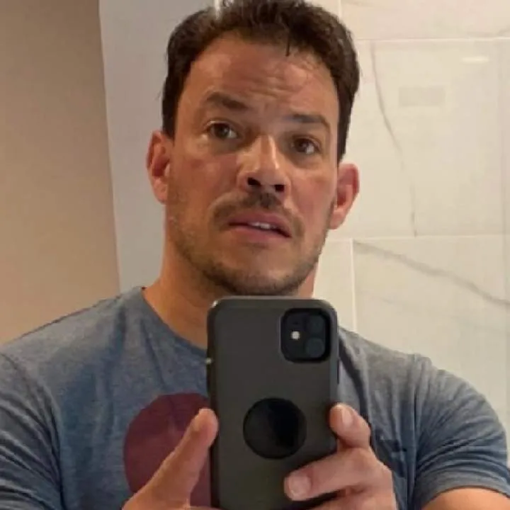 Vic Photo On Jungo Live